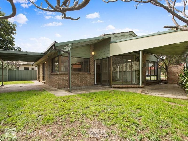 2A Larkdale Avenue, Marion SA 5043