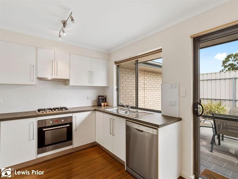 2/4 Windemere Street, Seacombe Gardens SA 5047