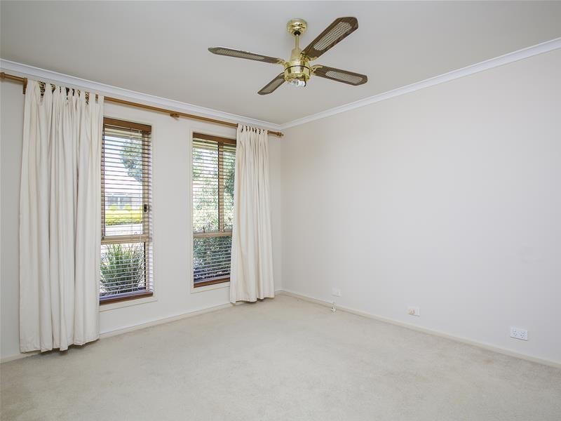 16a Glamis Avenue, Seacombe Gardens SA 5047