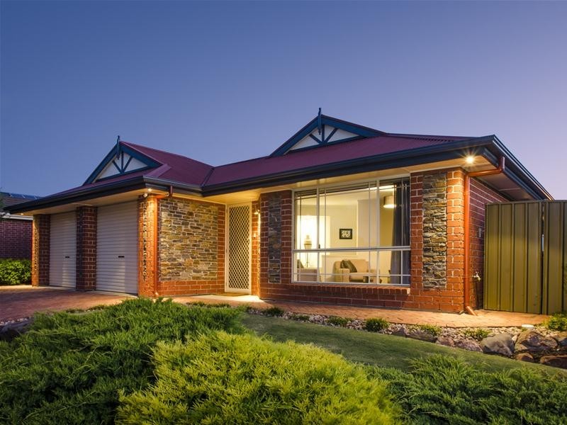 26 Hartog Street, Woodcroft SA 5162