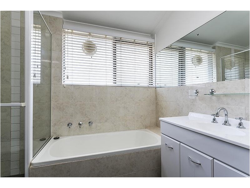 2/21 Milton Street, Oaklands Park SA 5046