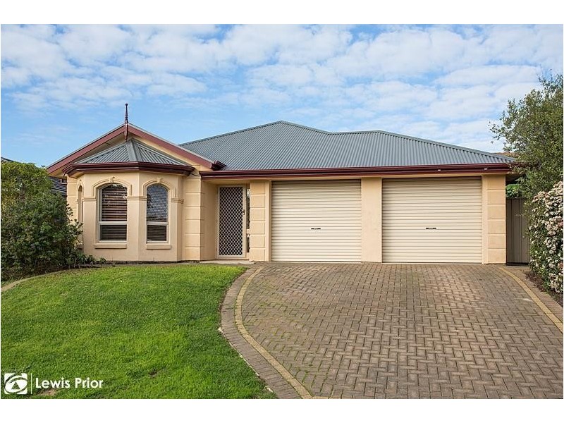 8 Chamberlain Drive, Christie Downs SA 5164