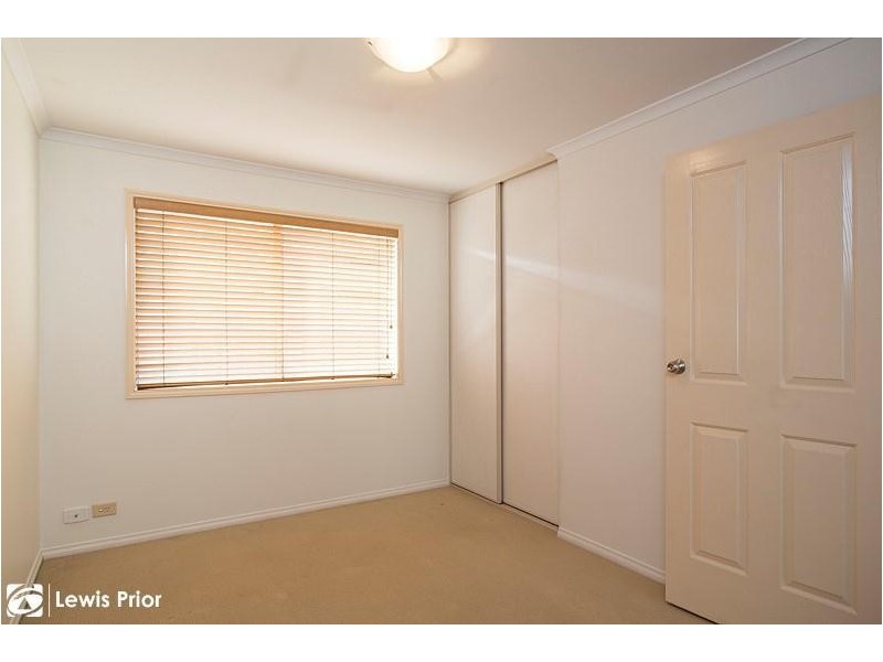 8 Chamberlain Drive, Christie Downs SA 5164