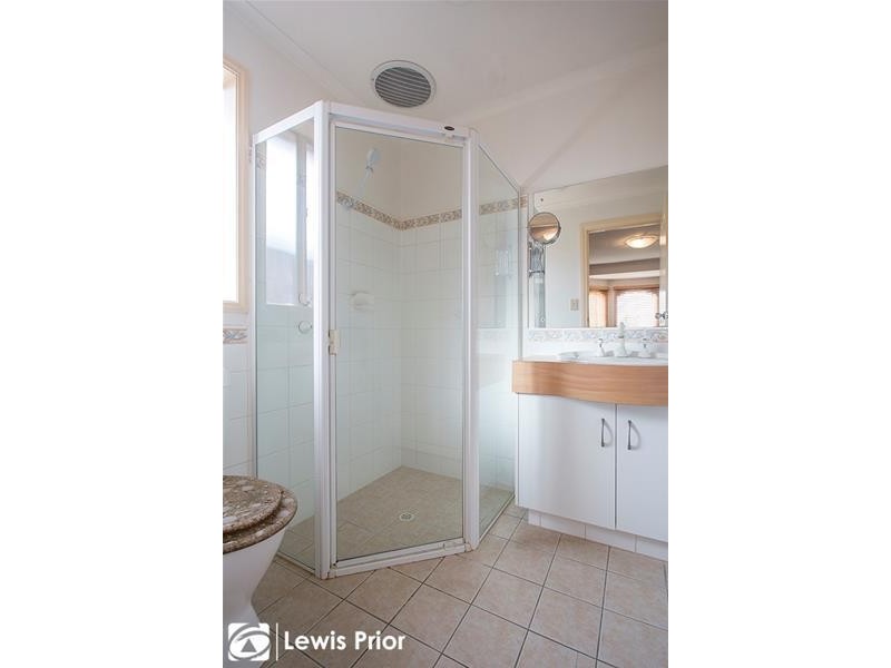 8 Chamberlain Drive, Christie Downs SA 5164