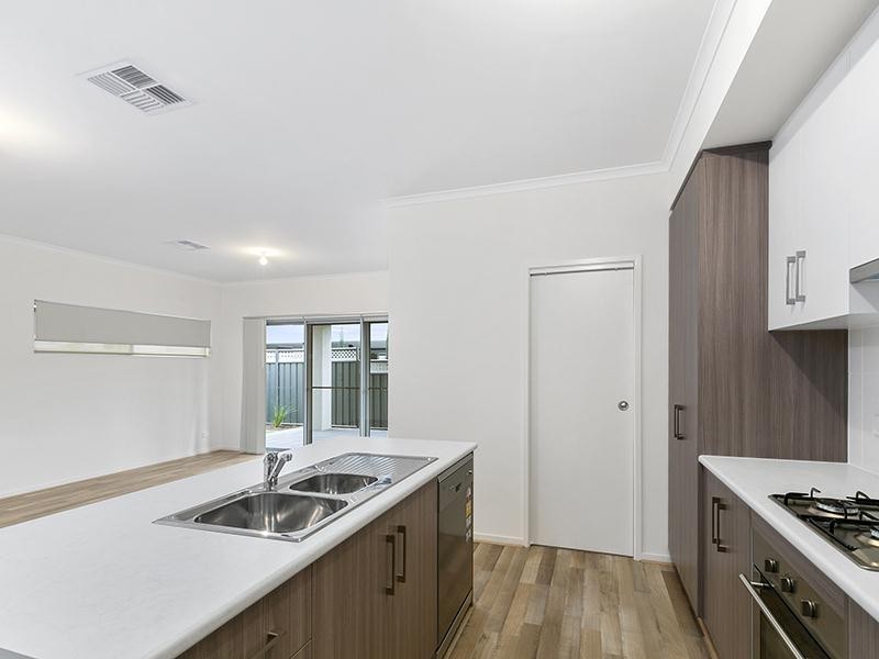 2b Coventry Street, Oaklands Park SA 5046