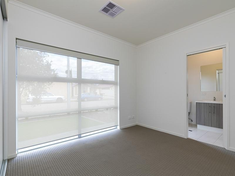 2b Coventry Street, Oaklands Park SA 5046