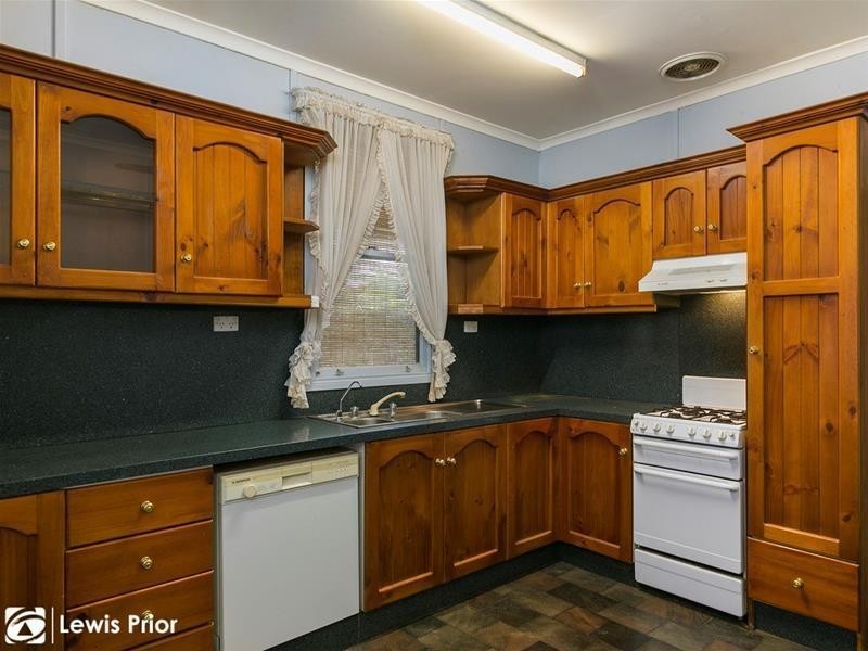 10 Windemere Street, Seacombe Gardens SA 5047