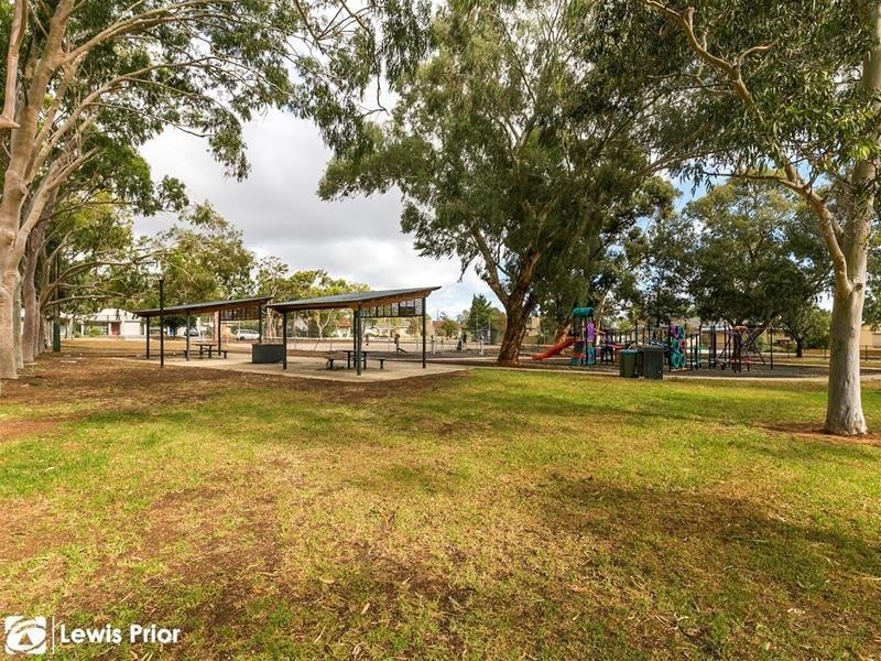 10 Windemere Street, Seacombe Gardens SA 5047