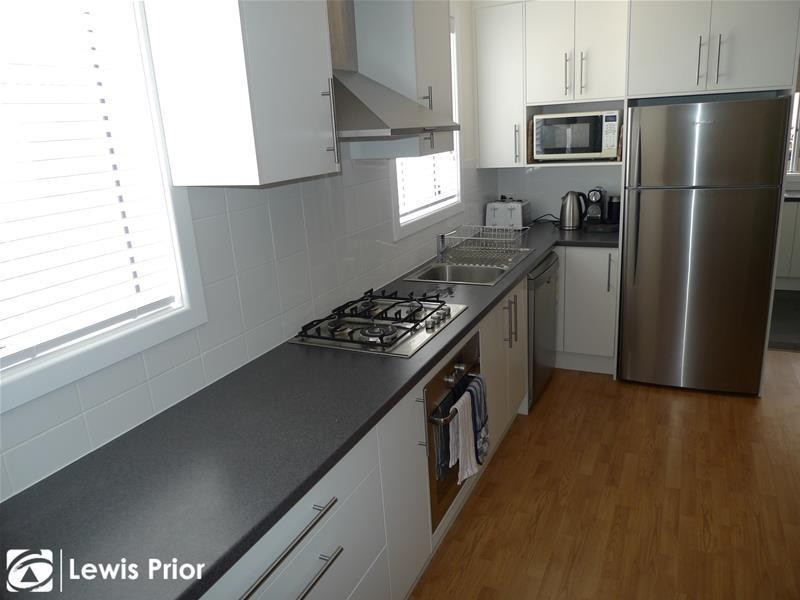 26 Sutton Avenue, Seacombe Gardens SA 5047