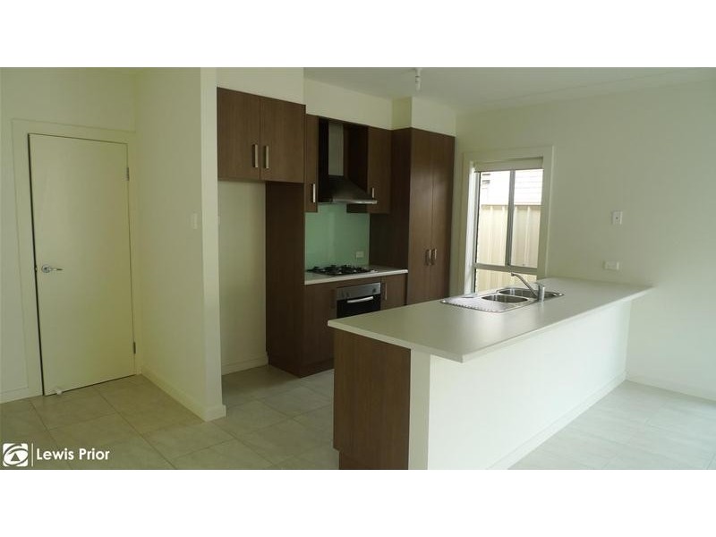 8 Shinnick Street, Dover Gardens SA 5048