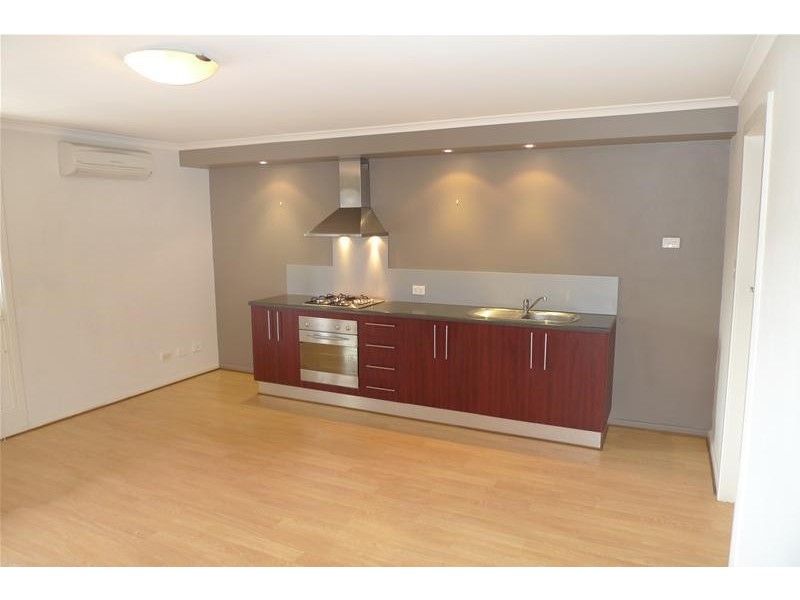 8/6 Pine Avenue, Glenelg North SA 5045