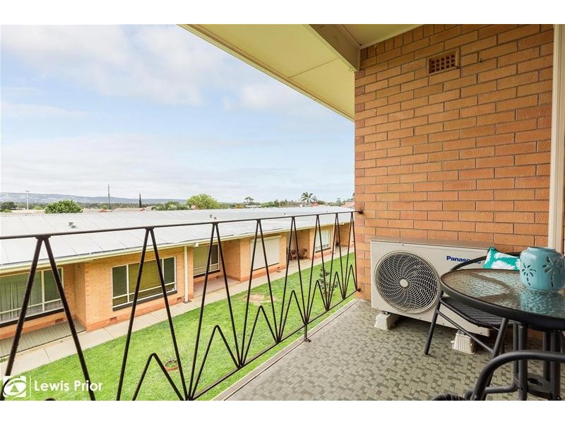 18/11-15 OG Road, Klemzig SA 5087