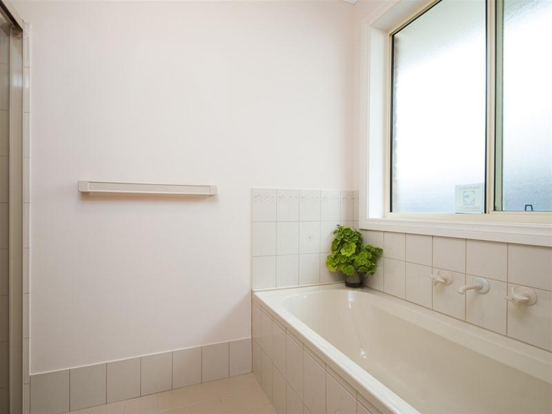 12 Cassia  Court, Aberfoyle Park SA 5159