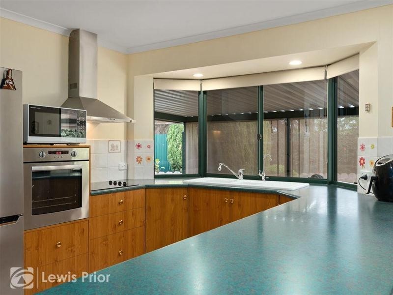 29 Oakley Crescent, Aldinga Beach SA 5173