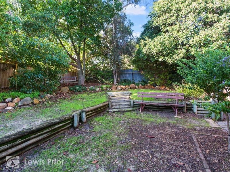 16 Ernest Crescent, Happy Valley SA 5159