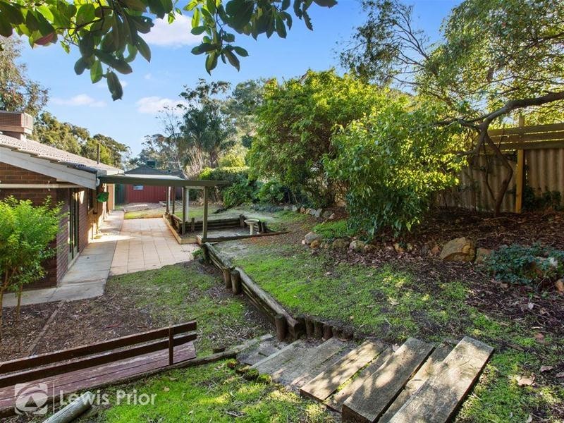16 Ernest Crescent, Happy Valley SA 5159