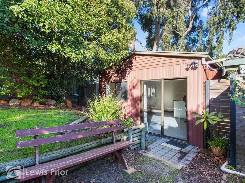 16 Ernest Crescent, Happy Valley SA 5159