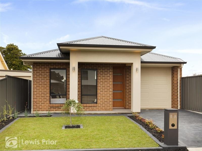 8A Inverness Avenue, Marion SA 5043