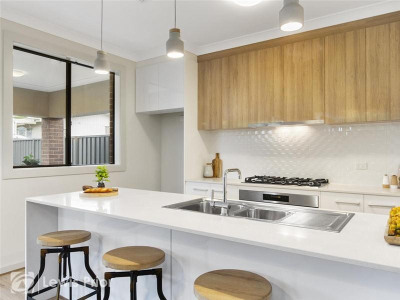 8A Inverness Avenue, Marion SA 5043