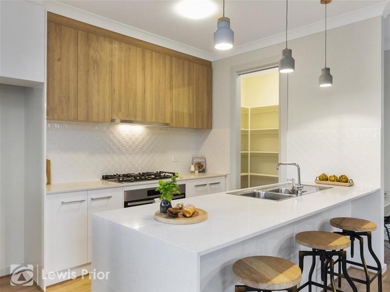 8A Inverness Avenue, Marion SA 5043