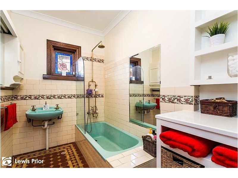 9 Mersey Street, Glandore SA 5037