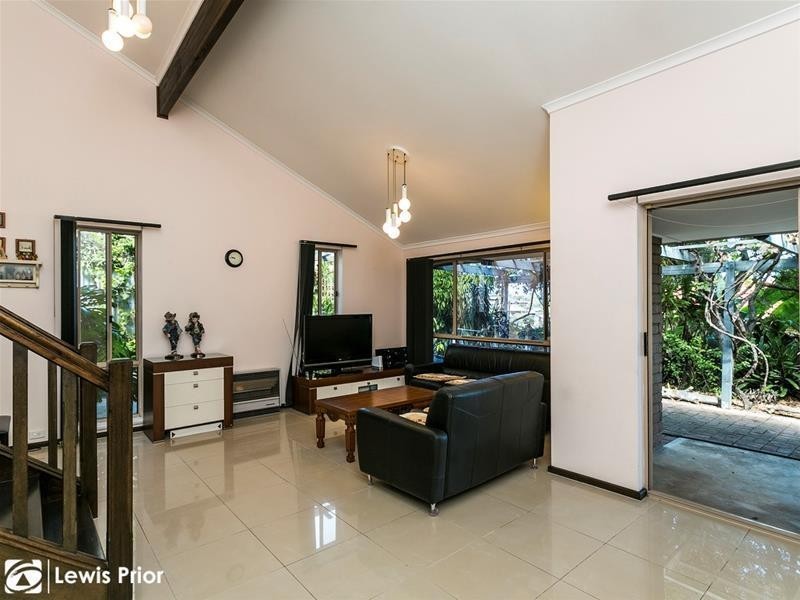 1 Karkoo Street, Seaview Downs SA 5049