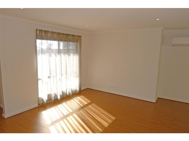 2F Limbert Avenue, Seacombe Gardens SA 5047