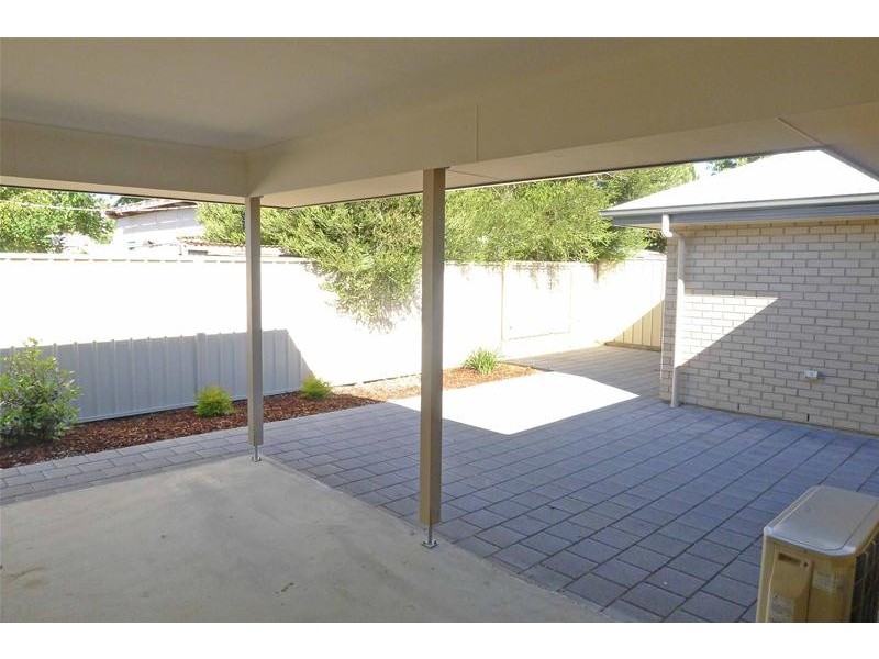 2F Limbert Avenue, Seacombe Gardens SA 5047