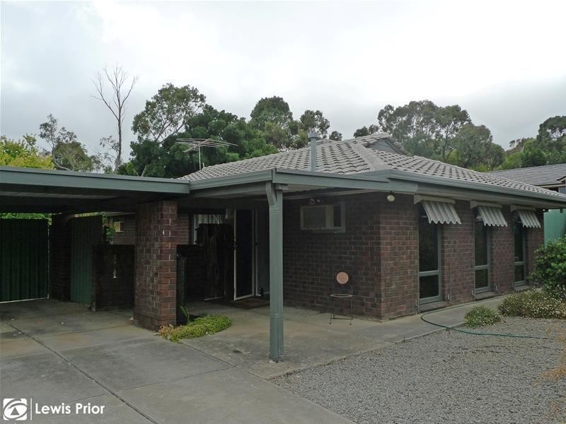 9 Hui Hui Drive, Happy Valley SA 5159