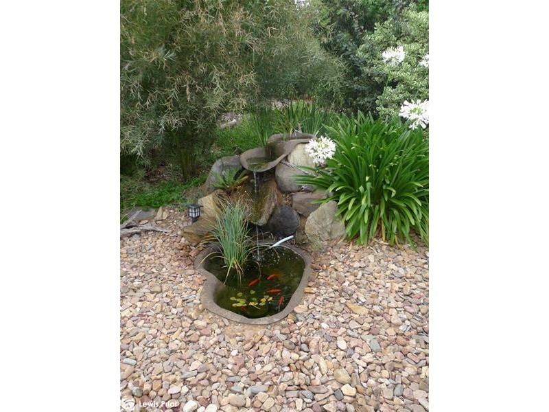 9 Hui Hui Drive, Happy Valley SA 5159