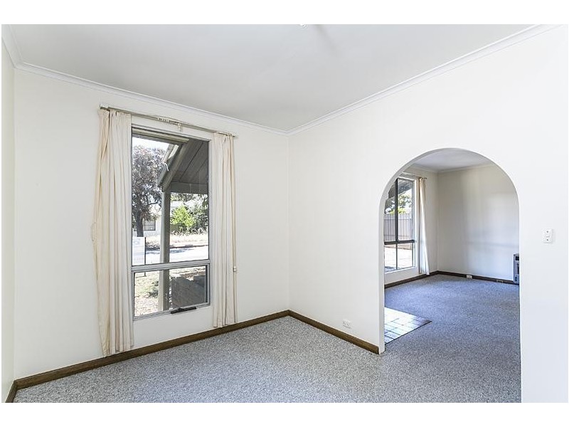 8 Crown Street, Dover Gardens SA 5048