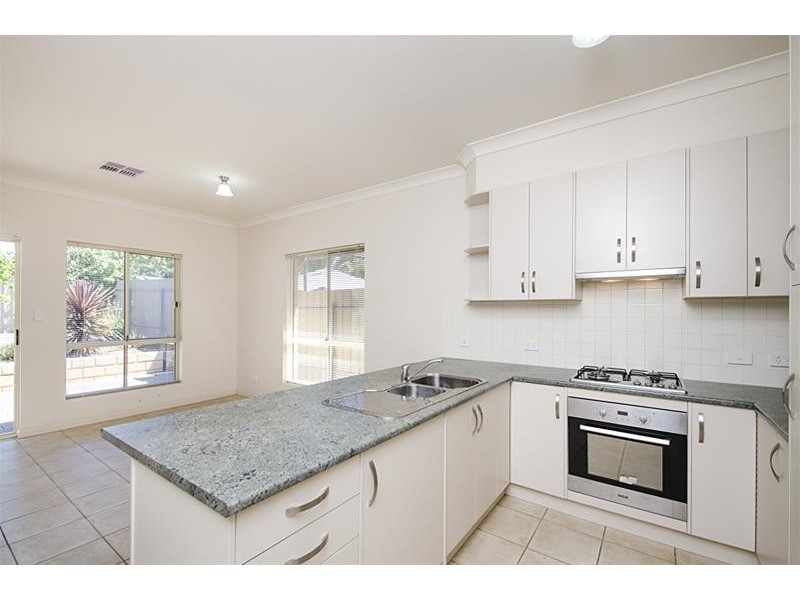 46 White Crescent, Seacombe Gardens SA 5047