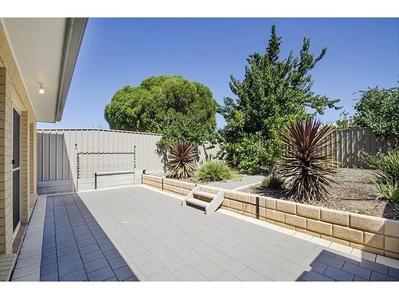 46 White Crescent, Seacombe Gardens SA 5047