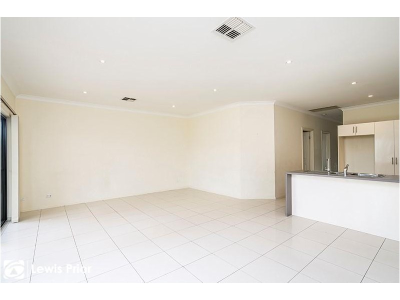 19 Barry Road, Oaklands Park SA 5046