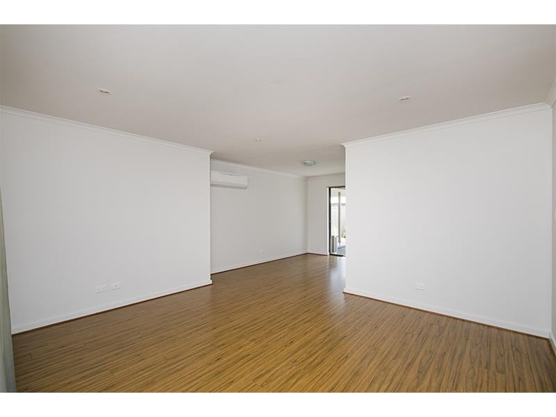 2F Limbert Avenue, Seacombe Gardens SA 5047