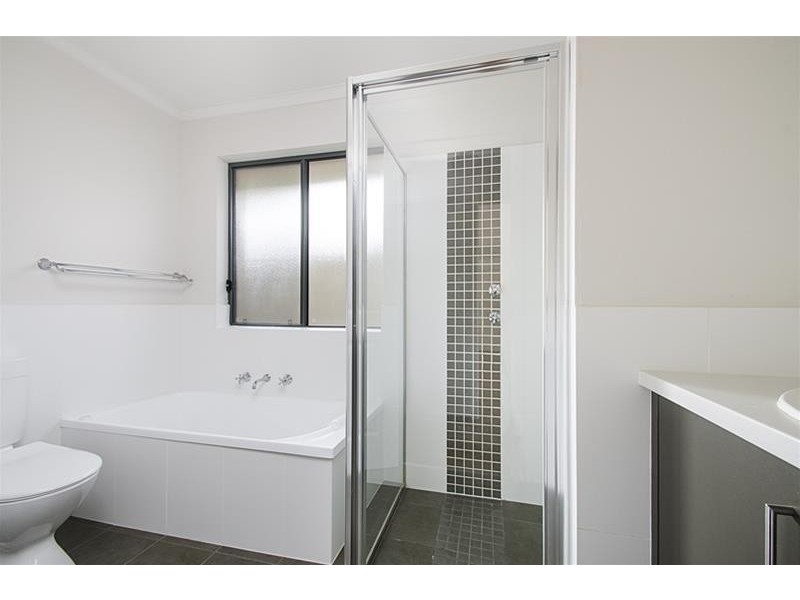 2F Limbert Avenue, Seacombe Gardens SA 5047