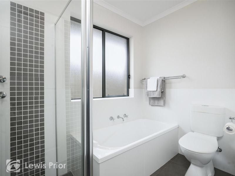 2E Limbert Avenue, Seacombe Gardens SA 5047