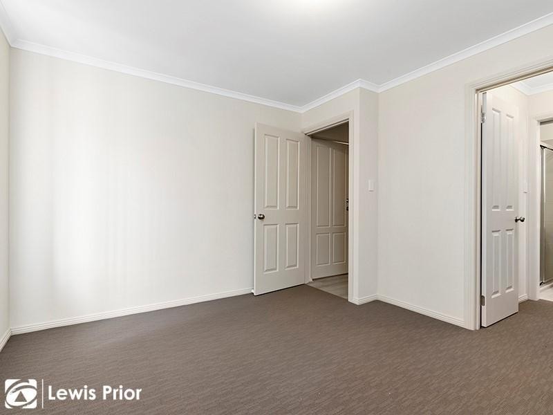 15 Powers Avenue, Morphett Vale SA 5162