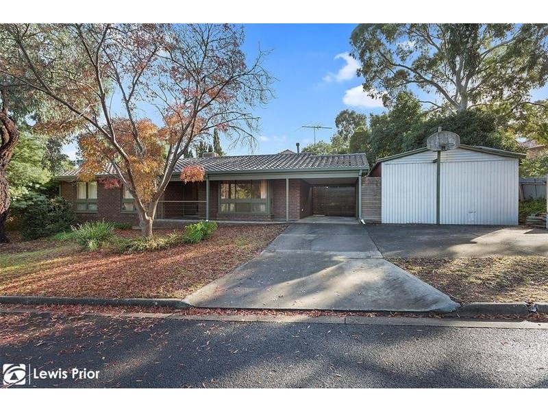 16 Ernest Crescent, Happy Valley SA 5159