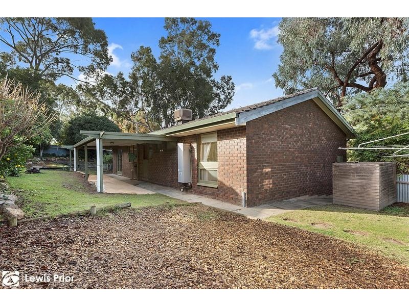16 Ernest Crescent, Happy Valley SA 5159