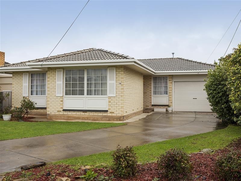 38 Struan Avenue, Warradale SA 5046
