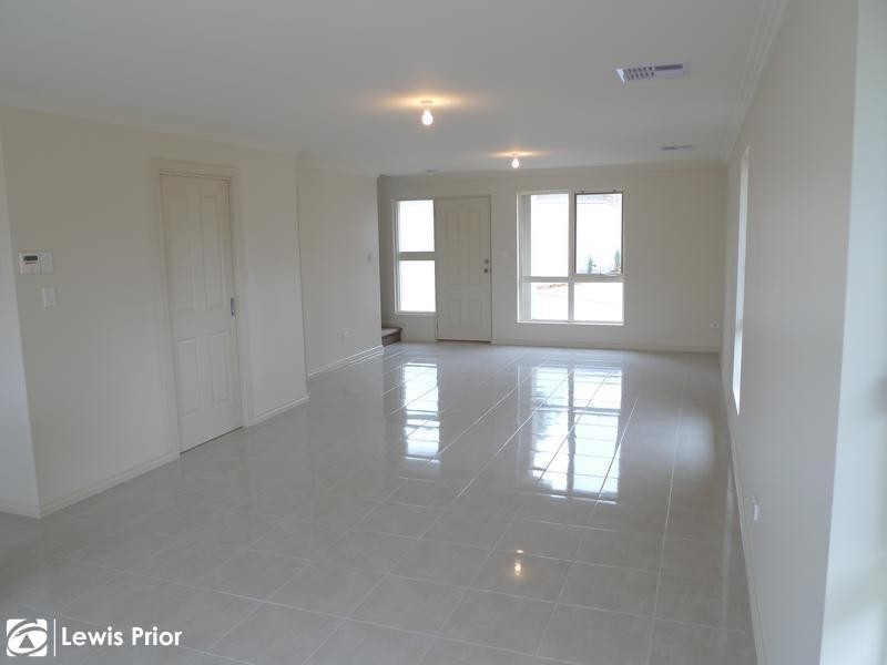 5B Vardon Street, Seacombe Gardens SA 5047