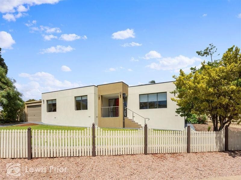 25 Whiteley Drive, Trott Park SA 5158