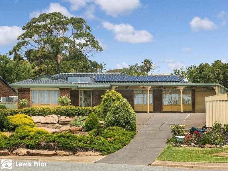 1 Rupara Court, Hallett Cove SA 5158