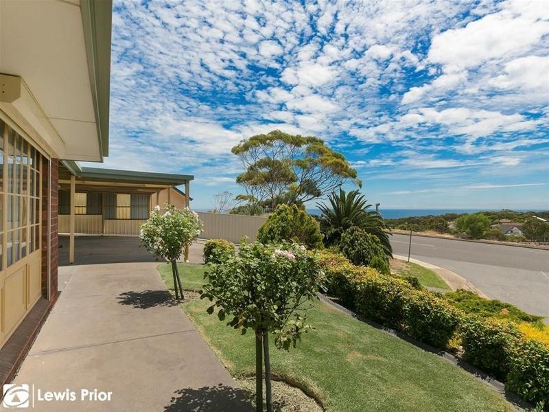 1 Rupara Court, Hallett Cove SA 5158