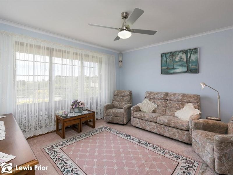 1 Rupara Court, Hallett Cove SA 5158