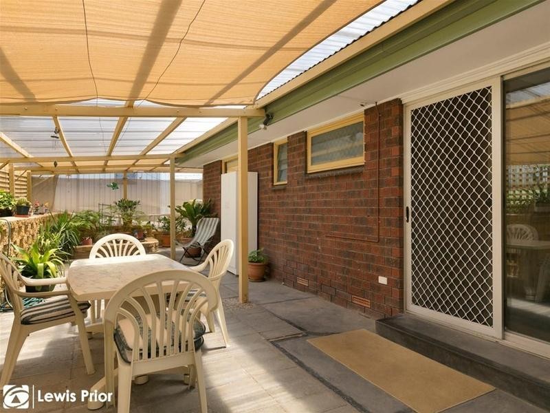 1 Rupara Court, Hallett Cove SA 5158