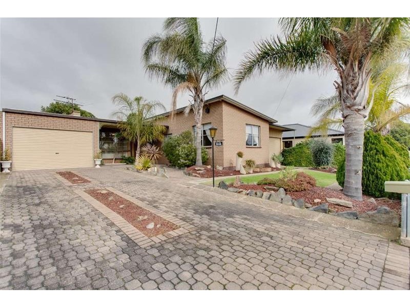 4 Melbourne Street, Sturt SA 5047