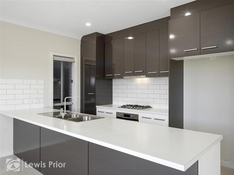 7a & 7b Wildwood Road, Happy Valley SA 5159