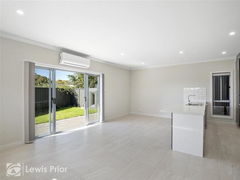 7a & 7b Wildwood Road, Happy Valley SA 5159